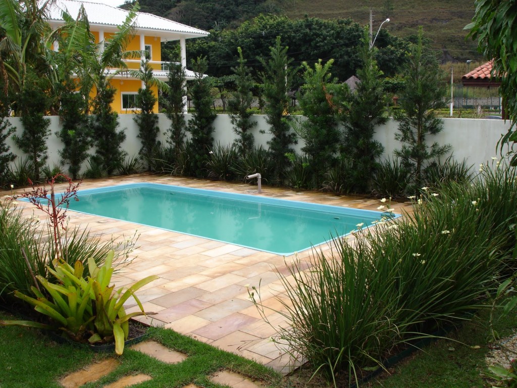 paisagismo-e-jardinagem-com-piscina
