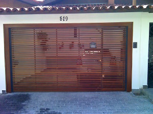 portões-de-madeira-garagem