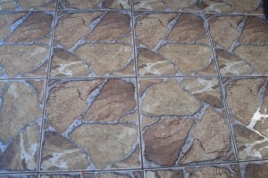 pisos-antiderrapantes-de-cerâmica-porcelanato-pedras