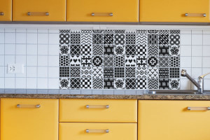 Azulejo-cozinha-preto-e-branco