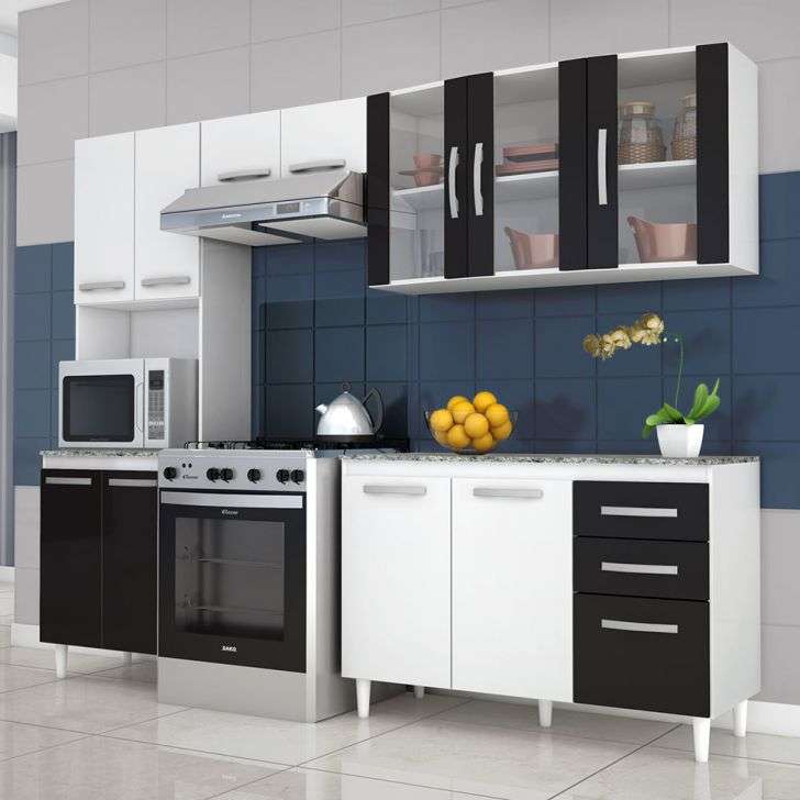 Armário de cozinha preto e branco misturado com texturas