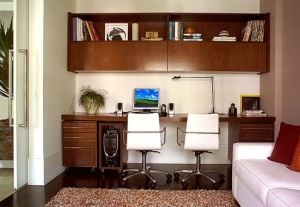 Decoração-do-home-office-na-sala-de-TV