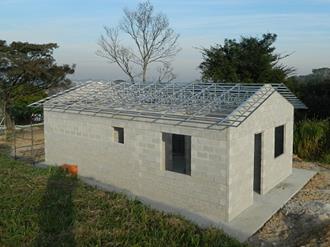 Estrutura-de-alumínio-para-telhado