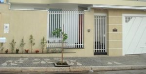 Fachadas-de-muros-residenciais-simples