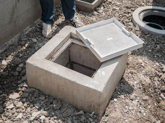 Como-fazer-caixa-de-esgoto-de-concreto
