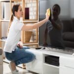 Como-limpar-tela-de-tv