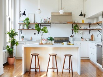 Planta-artificial-na-cozinha